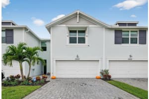 5652 Se Edgewater Circle, Stuart