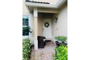 6437 Park Lake Circle, Boynton Beach