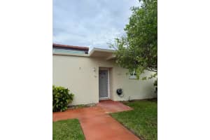 2534 Boundbrook Drive S 116, West Palm Beach