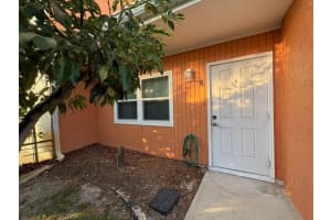 802 Shorewinds Drive A, Fort Pierce