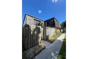 61 Lake Arbor Drive, Palm Springs 61 Lake Arbor Drive, Palm Springs