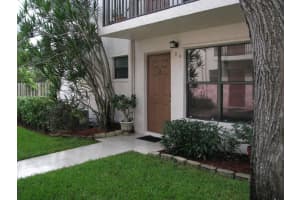 10049 Winding Lake Road 104, Sunrise