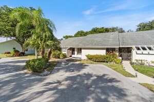 10967 Lake Front Place, Boca Raton