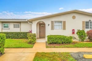 5043 Cresthaven Boulevard F, West Palm Beach
