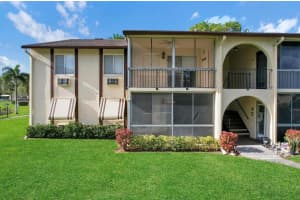 3527 La Palmas Court A-1, Greenacres