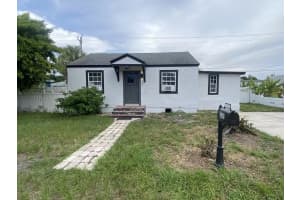 101 E 28th Street, Riviera Beach