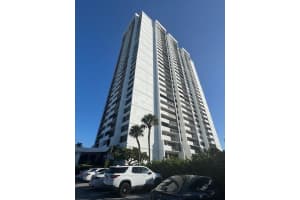 5600 N Flagler Drive 401, West Palm Beach