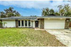 7641 Village Green Drive, Winter Park