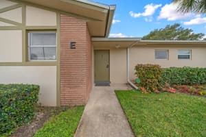 2590 Barkley Drive E E, West Palm Beach
