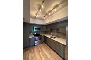 11811 Avenue Of The Pga 1-1b, Palm Beach Gardens