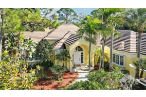 7107 Se Golfhouse Drive, Hobe Sound