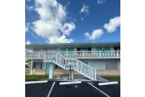 2102 Lake Osborne Drive 20, Lake Worth Beach