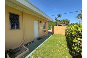 3300 Broadway Avenue 16, West Palm Beach