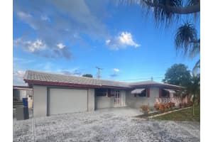 490 W 31st Street, Riviera Beach