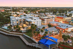 41 Sw Seminole Street 206, Stuart