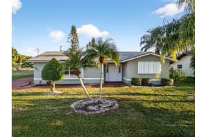 584 Se Greenway Terrace, Port St. Lucie, Fl 34983, Port Saint Lucie