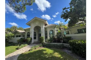 2450 Nw 41st Street, Boca Raton