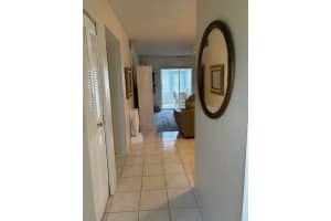 2615 S Garden Drive 103, Lake Worth