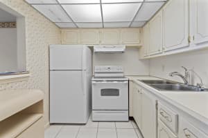 270 Farnham L 270, Deerfield Beach
