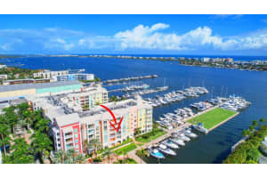 806 E Windward Way 323, Lantana