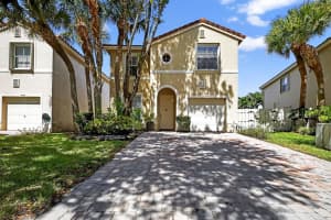 4451 Lake Lucerne Circle, West Palm Beach