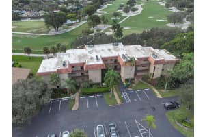 200 Jacaranda Country Club Dr 3c, Plantation