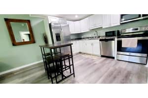 530 N 7th Place, Vero Beach 530 N 7th Place, Vero Beach