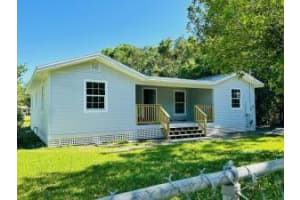 813 10th Street, Holly Hill