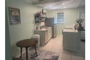 205 Ne 3rd St Street 208, Boynton Beach