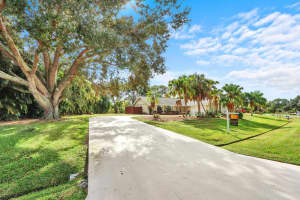3060 Se Darien Road, Port St. Lucie, Fl 34952, Port Saint Lucie
