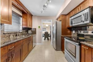 6300 Nw 2nd Avenue 201, Boca Raton