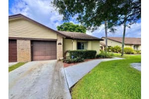 116 Village Walk Drive, Royal Palm Beach