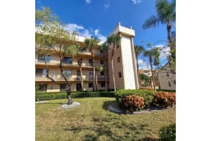 4820 Lucerne Lakes Boulevard 108, Lake Worth