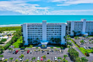 5061 N Highway A1a 404, Hutchinson Island