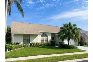 112 Palomino Drive, Jupiter