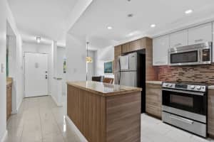 7547 Nw 79th Avenue 212, Tamarac