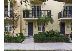 463 Schoolhouse Road, Jupiter