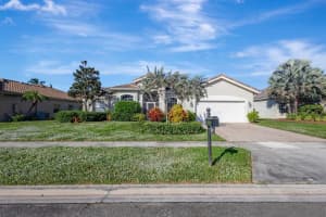 11223 Edgewater Circle, Wellington