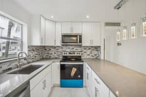 100 Monaco C, Delray Beach 100 Monaco C, Delray Beach