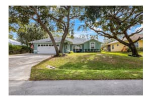 841 Williamson Avenue, Sebastian 841 Williamson Avenue, Sebastian