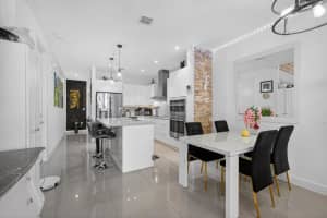 10225 Nw 63rd Terrace 205, Doral