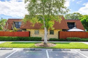 1458 N Lawnwood Circle 26d, Fort Pierce 1458 N Lawnwood Circle 26d, Fort Pierce