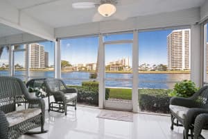 20 Yacht Club Drive 107, North Palm Beach
