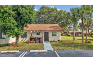 28 Via De Casas Norte 28, Boynton Beach