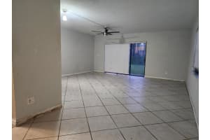 2516 S 19th Street 106, Fort Pierce