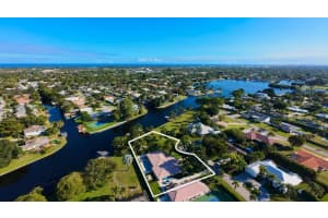 937 Sw 34th Court, Boynton Beach