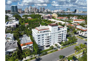 330 Cocoanut Row 1b, Palm Beach