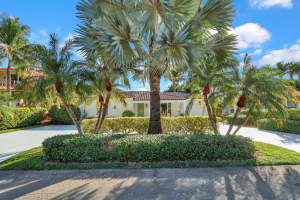 324 Blossom Lane, Palm Beach Shores