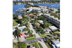 201 E Palm Street 201, Lantana