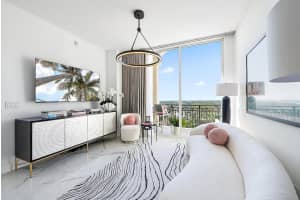 550 Okeechobee Boulevard Uph-03, West Palm Beach